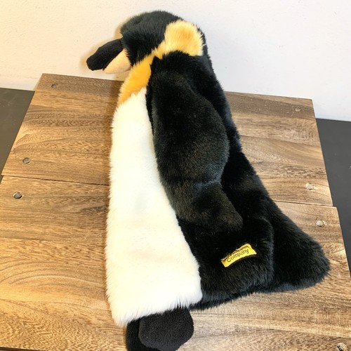 The puppet company penguin - the,